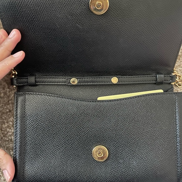 Salvatore Ferragamo Wallet on Chain - Picture 9 of 9